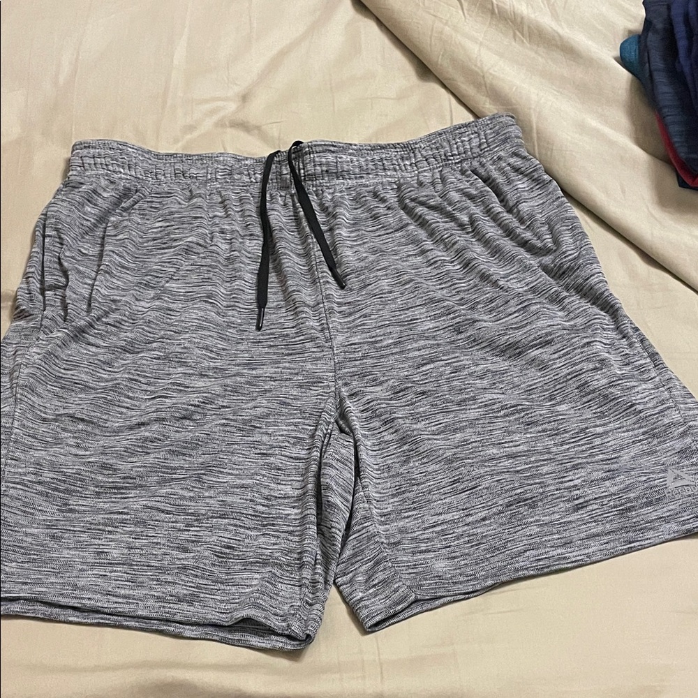 Reebok Men's Heathered Gray and Black Athletic Shorts